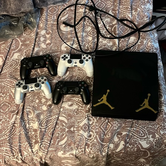 Playstation 4